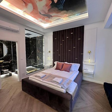 Apartamento Vip Jacuzzi Luxury Budapest Exterior foto